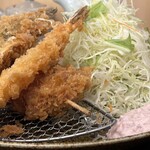 Tonkatsu Izumi - 鰯とエビフライ、串カツ