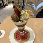 Kyobashi Senbikiya Fruit Parlour Daimaru Tokyo Ten - 