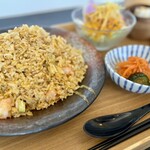 ichirin - 干し貝柱と海老の風味が効いたうま味のある炒飯