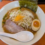 らー麺屋めん丸 - 料理写真:めん丸味噌ラーメンだったかな？