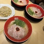 Mohican Ramen Hakata Deitosu Ten - 