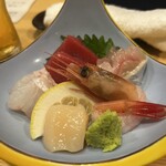 Sushi Dokoro Saika - 