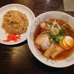 Cho Hakkai - 令和6年7月 営業時間(11:00〜21:00)
                        半チャンラーメンセット 税込750円