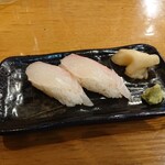 魚民 - 〆真鯛握りです。(438円)