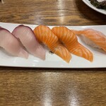 Nigiri Zushi Benkei Katano Ekimae Ten - 