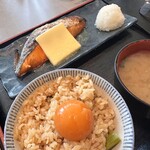 一夜干しと海鮮丼 できたて屋 - 