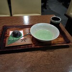 Ebisuyahon Ten Kissa Bu - くず餅と抹茶