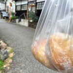 noco - 外観と購入したパン