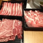 Shabu Shabu Sukiyaki Dontei Esaka Ten - 