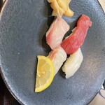 Yatsuko Zushi - 