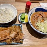 肉めし 岡もと - 