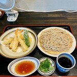 Soba Dokoro Gunjo - 天ざる　１６５０円
                      食前にごま豆腐・食後にわらび餅、そば湯