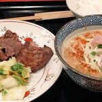 Gyutan Yaki Sendai Henmi Nikkekorutonpuraza Ten - サービスディナーとﾊｰﾌたんしゃぶ