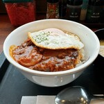 Matsuya Aoyagimachiten - エッグハンバーグ丼　並盛　690円