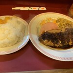 Jiyu Tei - 立ち昇る湯気も、美味しそうﾃﾞｼｮ？