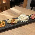 Yakiniku Nikugatou Chibaekimaeten - 