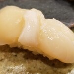 Tsukiji Sushi Sei Isetan Urawa Ten - ホタテ。