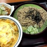 Yamada Udon Shokudo Kameino Ten - 超得山田セット