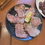 Seikouen Sumibi Yakiniku - 