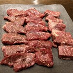 Yakiniku Toraji Atore Matsudo Ten - ハラミ@¥2100、芯ハラミ@¥2000、赤身ロース@¥1800