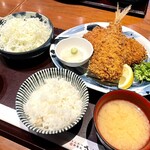 とんかつ 神楽坂 さくら - あじフライとロースかつ定食