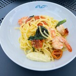 ao LAKESIDE CAFE - 