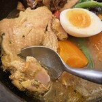 北緯43°のスープカレー屋さん - ほろほろのお肉