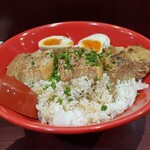 yokohamaiekeiramen akaya Arai Yakushi Sen Ten - 肉丼￥570