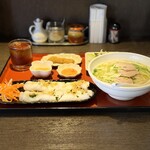 ベトナム料理 LADO - 料理写真: