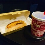 TOHO Cinemas Akaike - ホットドッグには、コカ・コーラ！