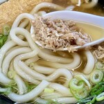 博多ホームうどん - かしわはこんな感じ