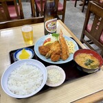 Dozaka Shokudo - ミックスフライ定食、ビール大瓶