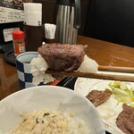 Gyutan Yaki Sendai Henmi Nikkekorutonpuraza Ten - ご飯を巻くにはちょうど良い♪トロロもかけちゃった。