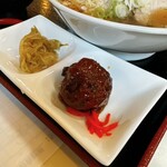 Chinese Taihei Kaku - 肉だんごとザーサイ