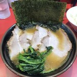 Yokohama Iekei Ramen Komaoka Ya - 