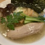 らーめん ダイニング れんげ - 料理写真:塩ラーメン