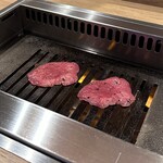 Yakiniku Jinseki Minatoku Nishiazabu Ten - 