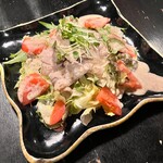 トマトと豚しゃぶのごまドレサラダ