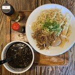 麺屋たけぞう - ブラック味玉つけ麺（ひやもり）