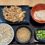 YOSHINOYA Morioka Minamisenboku Ten - 【牛皿麦とろ御膳】