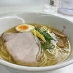 Menya Takumi Ekimae Ten - 塩ラーメン