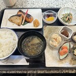 Uokyu Eat-in Ajimise Hon Ten - ご飯、おかわり可^ ^