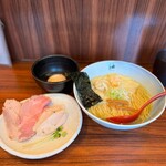 紬 - 塩ラーメン特製