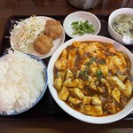 Miraku - 麻婆豆腐定食　ご飯大盛