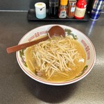 Ganbariya - もやしラーメンの味噌味