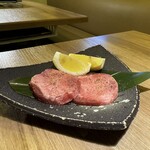 Miyazaki Niku Donya Yakiniku Miyabeko - 