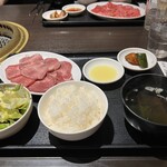 焼肉おくう - 