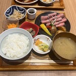 Minori Cafe - ローストビーフ定食