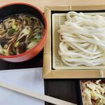 Nukui Seimen Udon Dokoro Nukui Michinoeki Maebashi Akagiten - 肉汁つけうどん