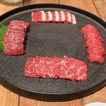 ローストホース - 馬肉の刺身